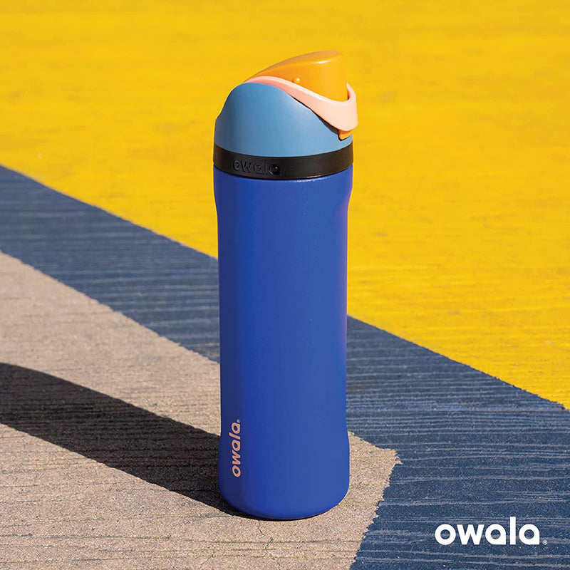 Owala FreeSip Insulated Stainless Steel Water Bottle with  Straw, BPA-Free Sports Water Bottle, Great for Travel, 32 Oz, Shy  Marshmallow : Sports & Outdoors