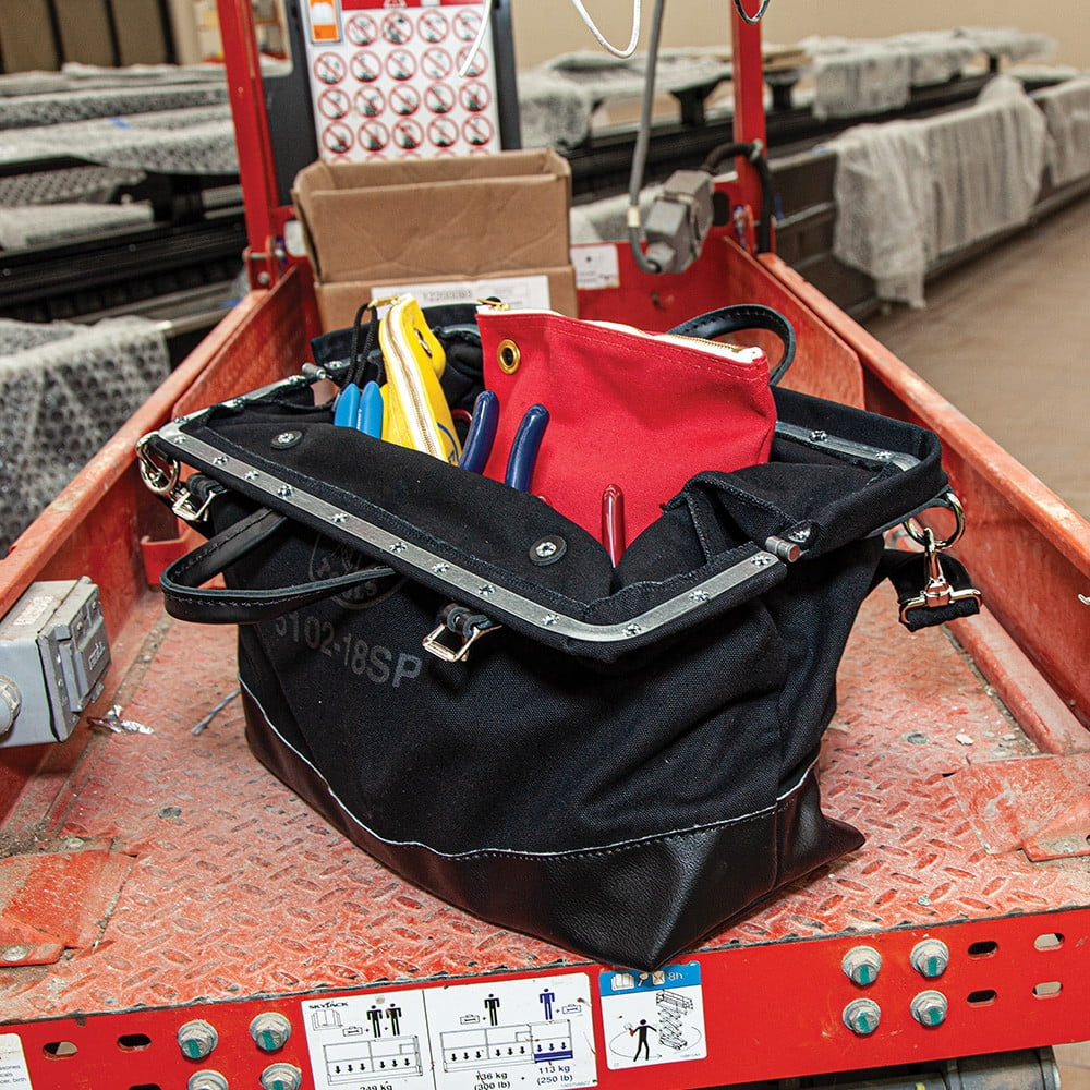 klein-tools-510218spblk-18-in-deluxe-canvas-tool-bag-black-07-fd4b67b6c375be09ce066e6cbd76f415.jpg