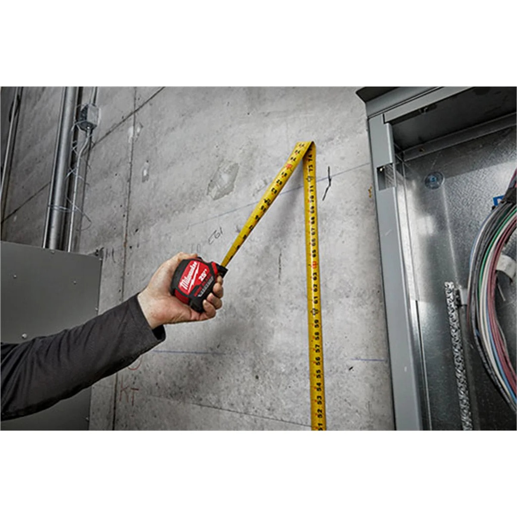 milwaukee-25-wide-blade-magnetic-tape-measure-48-22-0225m-08-2ba7404b581ce55a8d5fe2f99767ecda.jpg