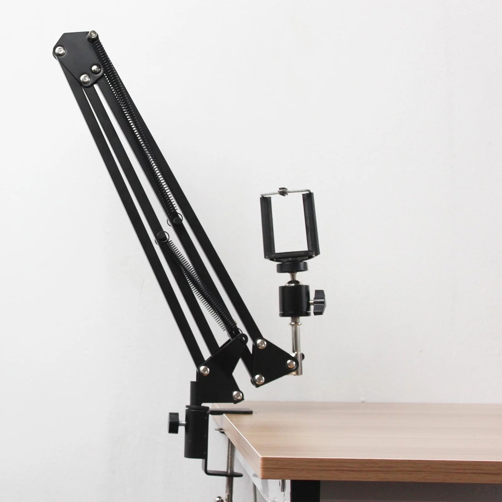 uxcell-0-49-hole-dia-universal-c-clamp-table-lamp-microphone-arm-mount-desk-clamp-black-2-pcs-06-7bd32246fc37d564298c771393c3ae60.jpg