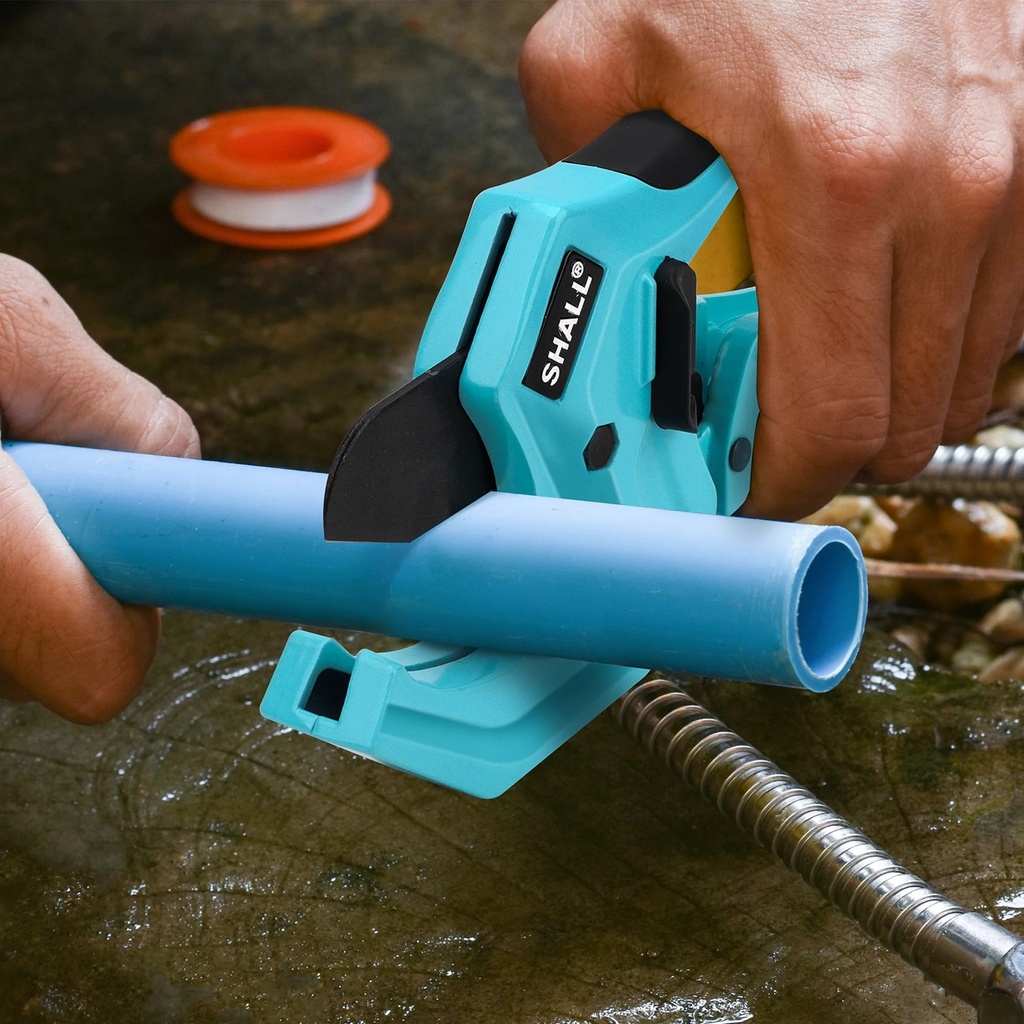 shall-pvc-pipe-cutter-cuts-up-to-1-5-8-heavy-duty-aluminum-ratchet-pipe-cutter-tool-for-pvc-ppr-pe-pex-plastic-hoses-plumbing-pipes-fast-pipe-tube-cutters-with-high-performance-sk5-blade-04-4487d18d8658d87e633b43a3caf23f82.jpg