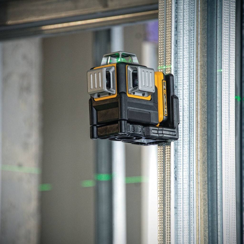 dewalt-dw089lg-12v-max-green-line-laser-3-way-360-degree-professional-laser-level-yellow-tools-only-08-ef3f4625-8e75-4d76-b429-185127de0de2.b26df617e8ccb9d64881fe652b0562ca_611566d3-1b38-49f4-b979-40c043d41318.jpg