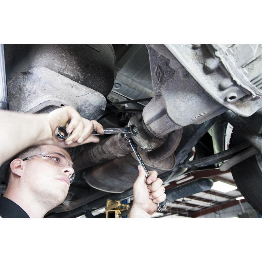 apex-tool-group-17mm-120xp-univ-04-26684a5e183a8f04967b99676e42096a.jpg