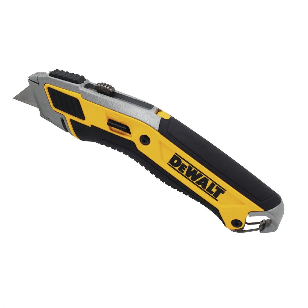 dewalt-7-retractable-utility-knife-black-yellow-1-pk-03-ebcd88b0c9f057cfcb253e0907ad3578.jpg