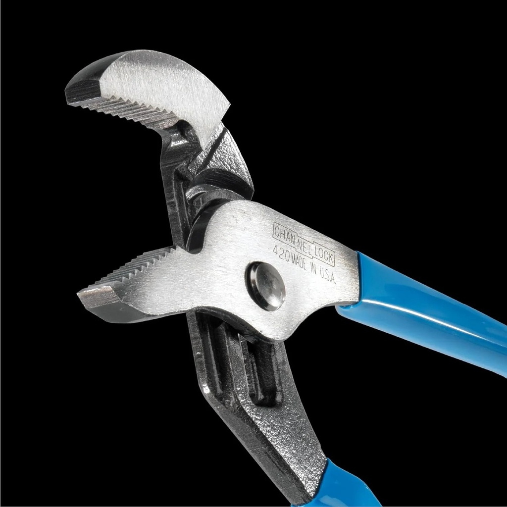 tool-roll-3-5-piece-pliers-set-fast-release-handy-vinyl-pouch-features-long-nose-diagonal-cutter-slip-joint-and-tongue-and-2-pliers-forged-from-high-carbon-steel-made-in-the-3-05-934c2e1e2843f853fd3aa77faf8f72a6_0a6aa908-7e67-4ef6-b25b-058f37095a4b.jpg