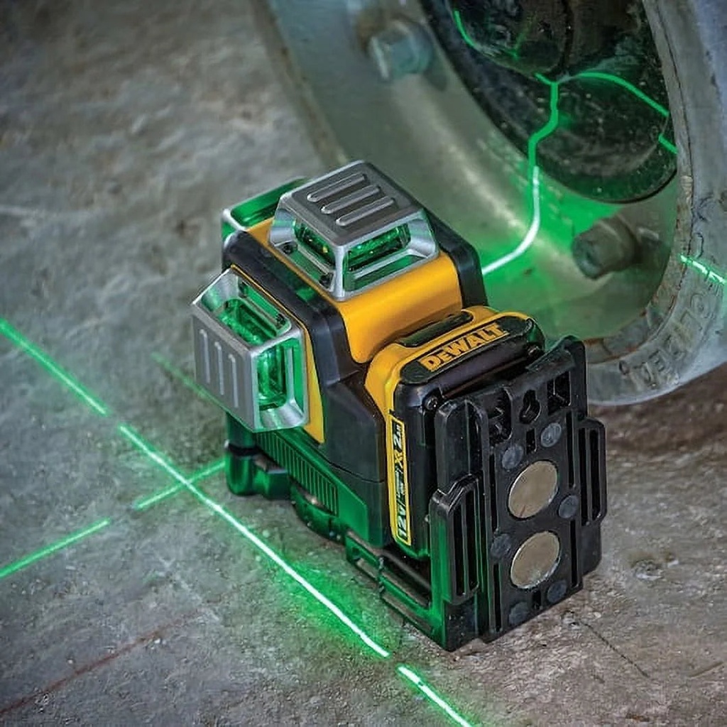 dewalt-dw089lg-12v-3-x-360-green-beam-line-laser-tool-only-04-a813f96bc5904162348b482fb9192dcf.jpg