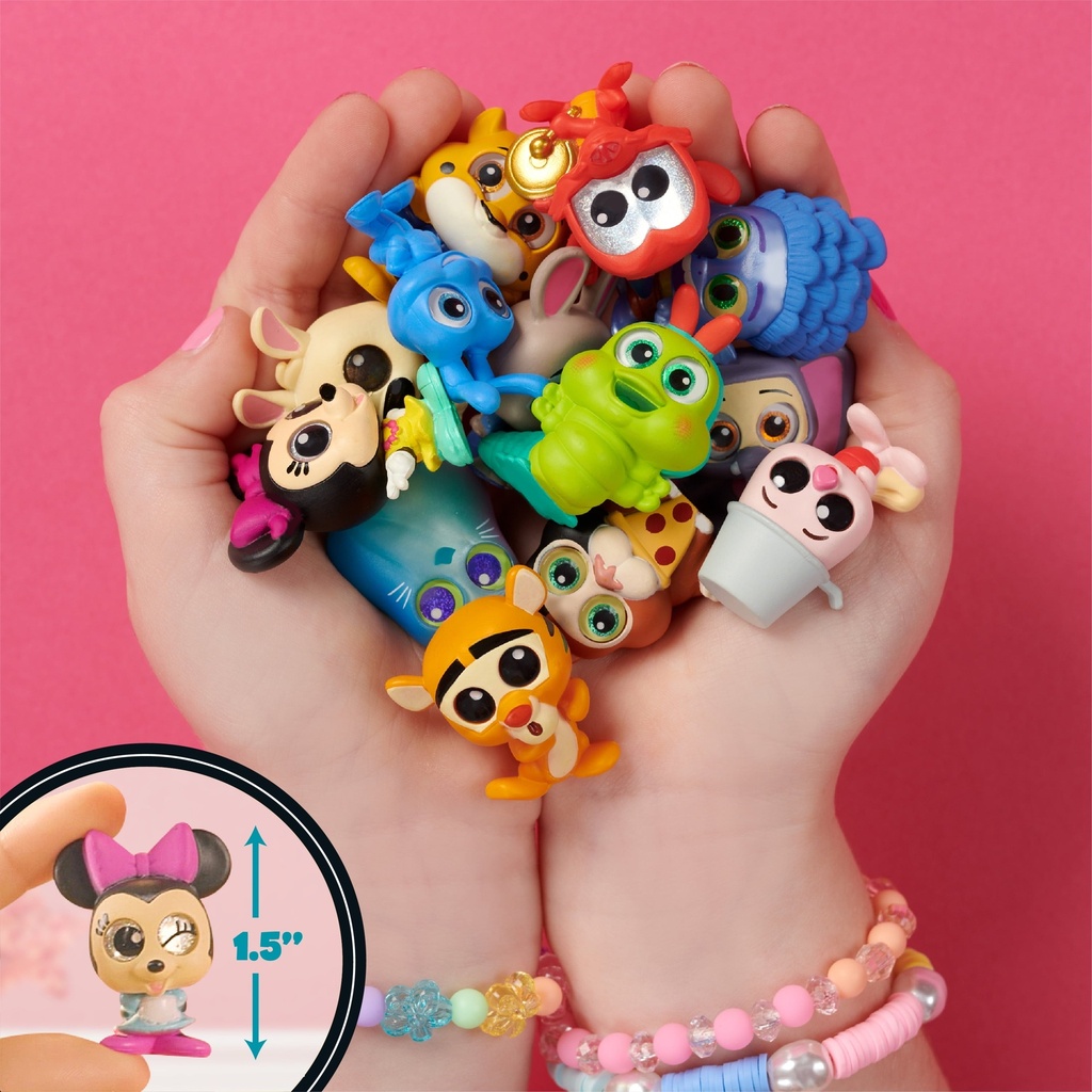 disney-doorables-mini-peek-series-9-collectible-blind-bag-figures-officially-licensed-kids-toys-for-ages-5-up-gifts-and-presents-04-c05c8f04-4f4c-41d8-a6fa-e5401fefdb33.b7802d00316d6f07d59e5c1b164bedb5.jpg