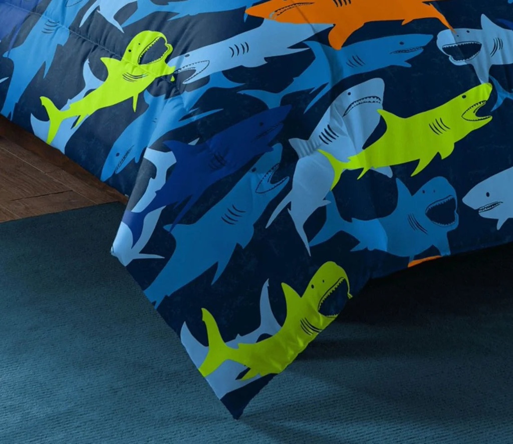 northwest-kids-shark-adventure-full-bed-in-a-bag-with-decorative-pillow-03-4fc243eeb01452d93e29d4febdd9dfd8.jpg