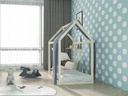 custom-kids-furniture-sophia-montessori-house-bed-in-toddler-size-03-ecb7f784698b642201e84e9de3456587.jpg