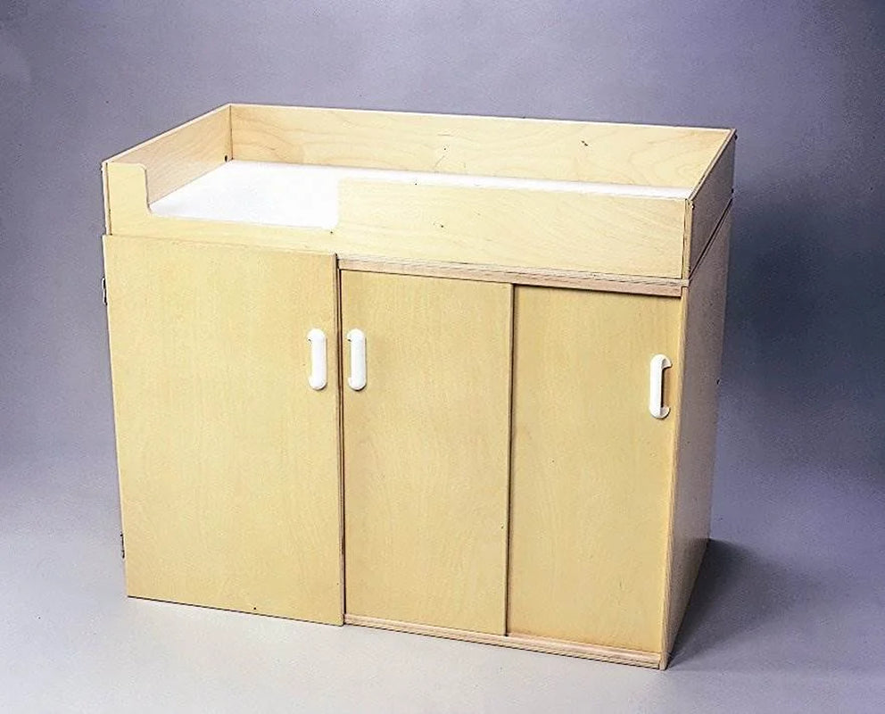 whitney-brothers-ez-step-up-toddler-changing-cabinet-02-fde8a6e370c79e23b9e4ab3aa35f1666.jpg