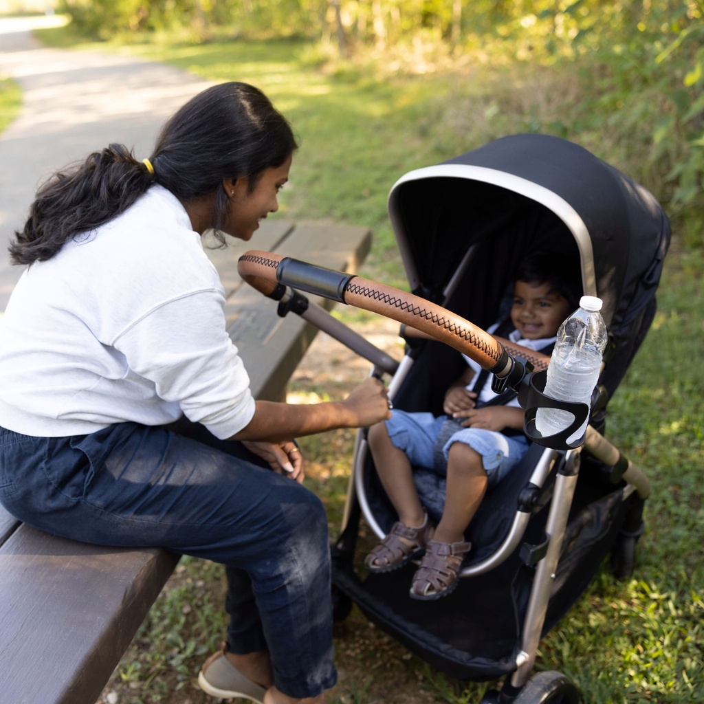 monbebe-6-in-1-modular-travel-system-black-gold-toddler-unisex-14-c5cbc90d-6ccd-478a-bada-38e58dc7722c.e1c99b1a2657ebd0a7c1d2fb021556a3.jpg
