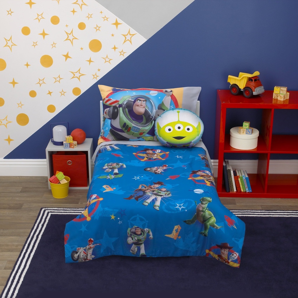 disney-toy-story-4-alien-round-decorative-shaped-pillow-green-toddler-pillow-03-510ff7b0-55e9-4f31-8016-e7bb731235a1.5ed9fa721b1a6f56259bec7d9a628499.jpg