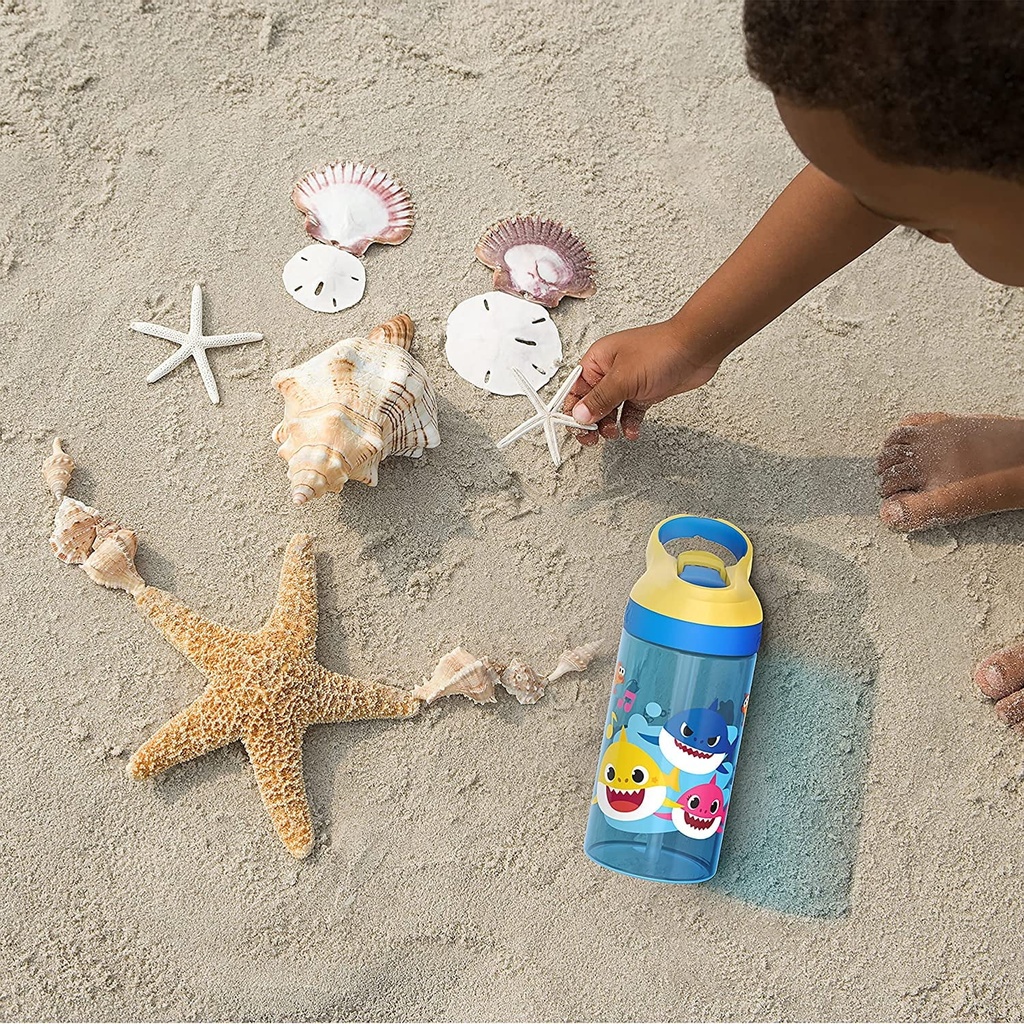 zak-designs-16oz-baby-shark-kids-durable-plastic-water-bottle-with-straw-and-built-in-carrying-loop-leak-proof-underwater-friends-08-696f17320e07a30e1cc2a5bcbcea9e4d.jpg