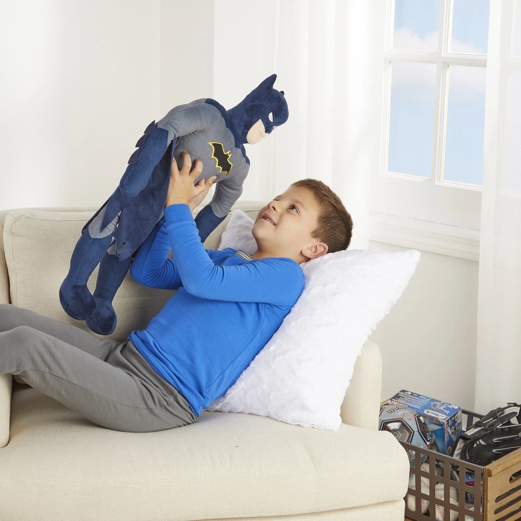 batman-kids-bedding-plush-cuddle-and-decorative-pillow-buddy-gray-warner-bros-04-51adf05ba0a145752d5dbb86328e2997.jpg