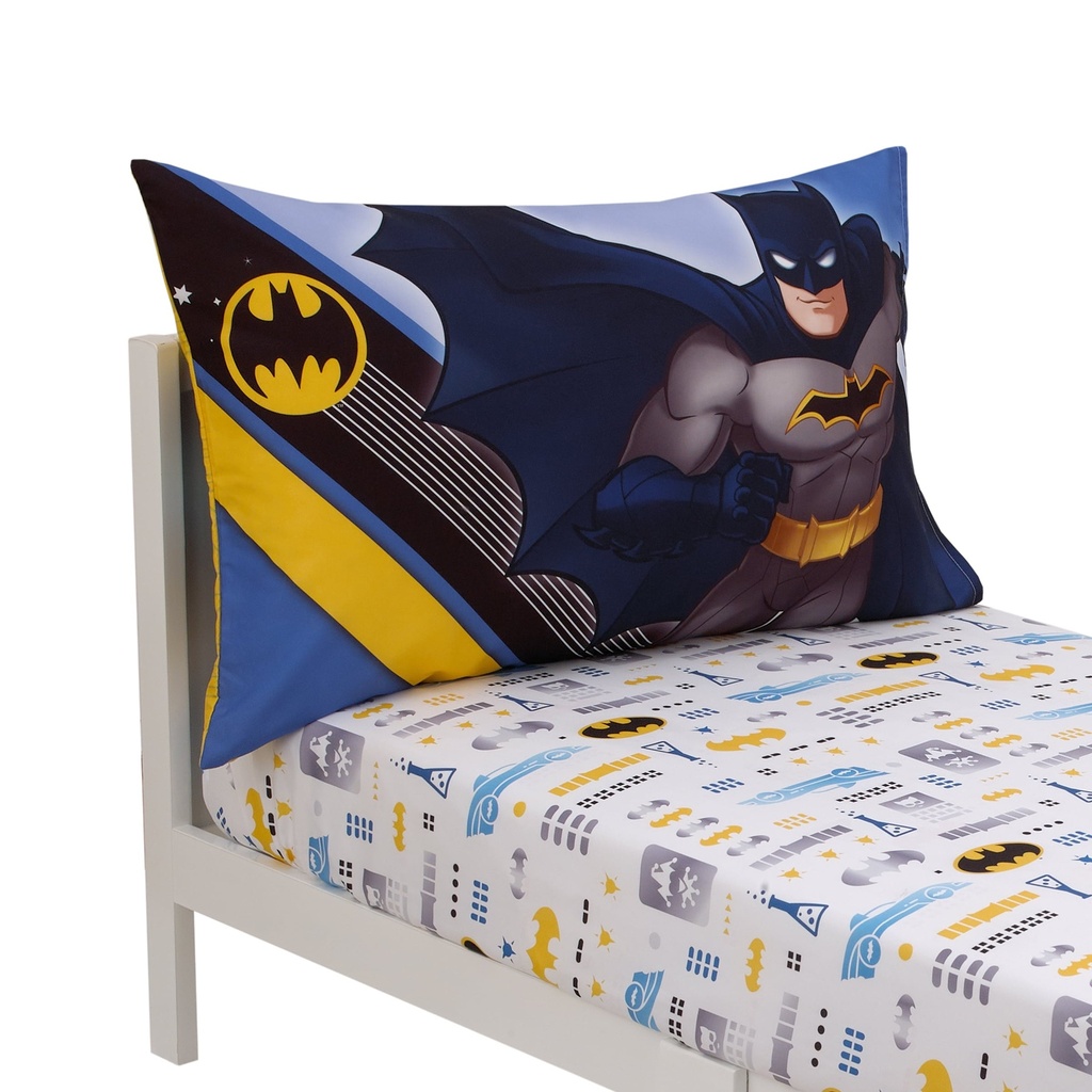 warner-brothers-batman-the-caped-crusader-2-piece-toddler-sheet-set-06-11c0ade9-5337-462d-8e3e-e235e6da341c.4ae559c01a73ac9fddc3fb97fac9041f.jpg
