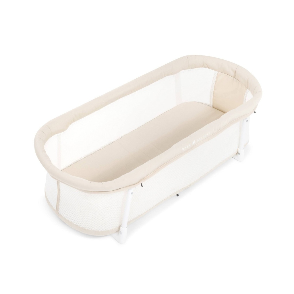 snuggle-nest-portable-infant-bassinet-organic-04-7d5ea041-5d85-4994-b87b-14aaec9008ad.b40c5d88cb0651193079b3fbb10eb56a.jpg