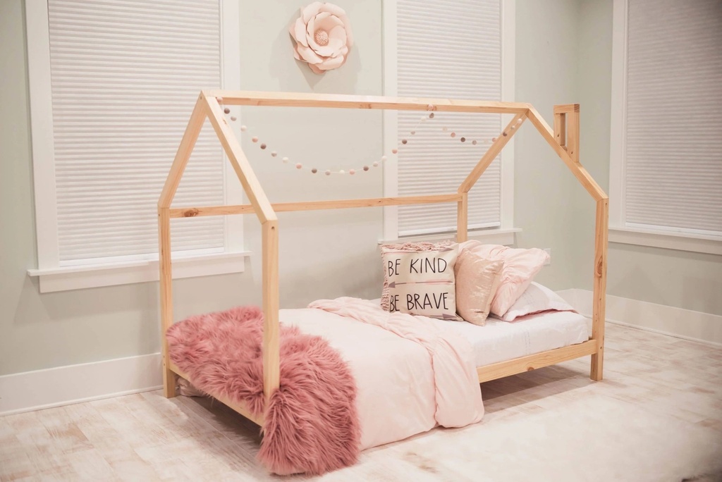 custom-kids-furniture-hardwood-house-twin-bed-frame-montessori-playhouse-canopy-bed-with-roof-06-40e90eb4-5816-4c62-b8c5-3081fec030d3.9af2fd9d943a894a82f09d30e1edd01d.jpg