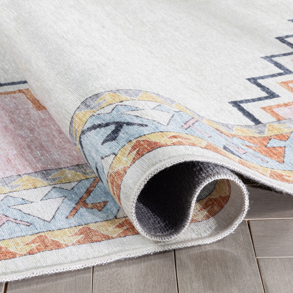 well-woven-medallion-rug-pink-beige-33-x-5-apollo-kids-collection-08-31c48c5b-6072-4437-92d2-fabe82515462.420e1cf60ed777cb18b678412e9b08cc.jpg
