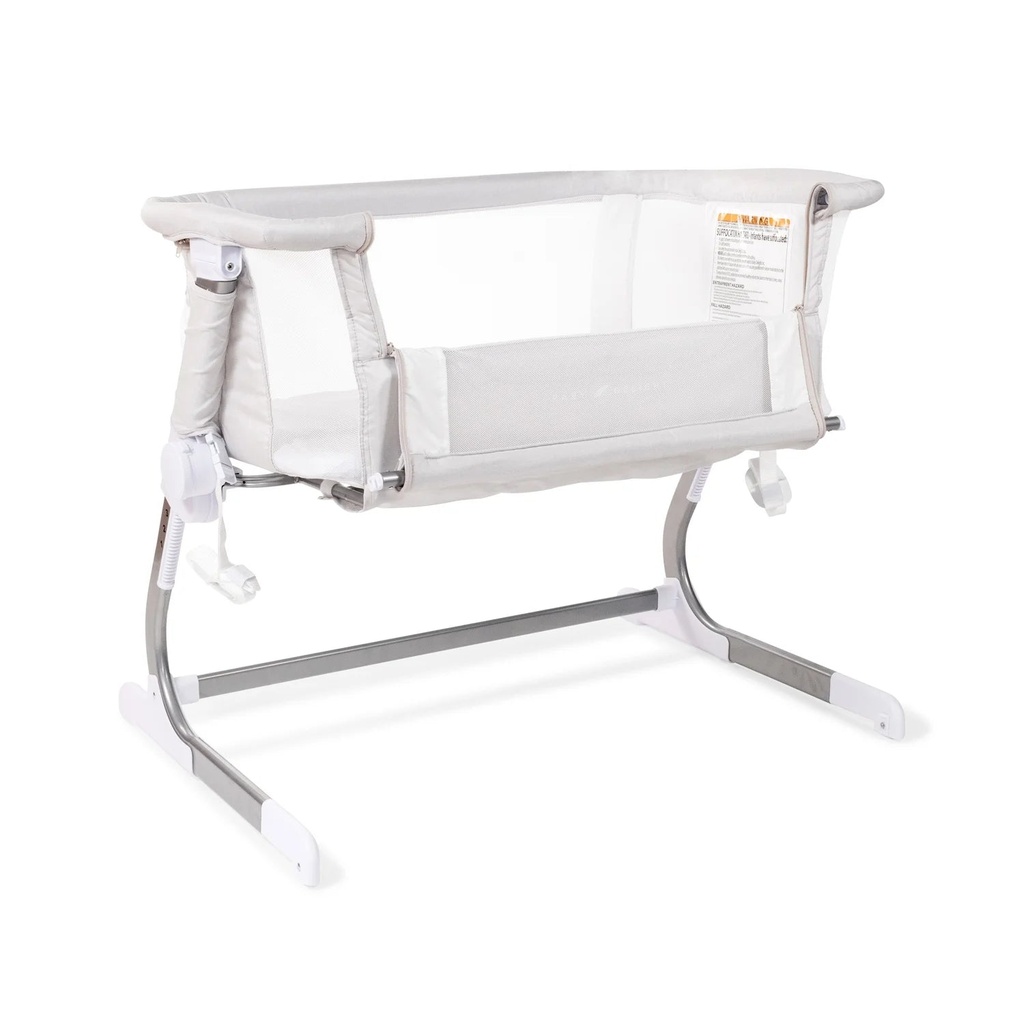 baby-delight-beside-me-dreamer-bassinet-bedside-sleeper-driftwood-gray-ages-0-5-months-unisex-08-be551c4a732f6a2890dd515dd3aa06e4.jpg
