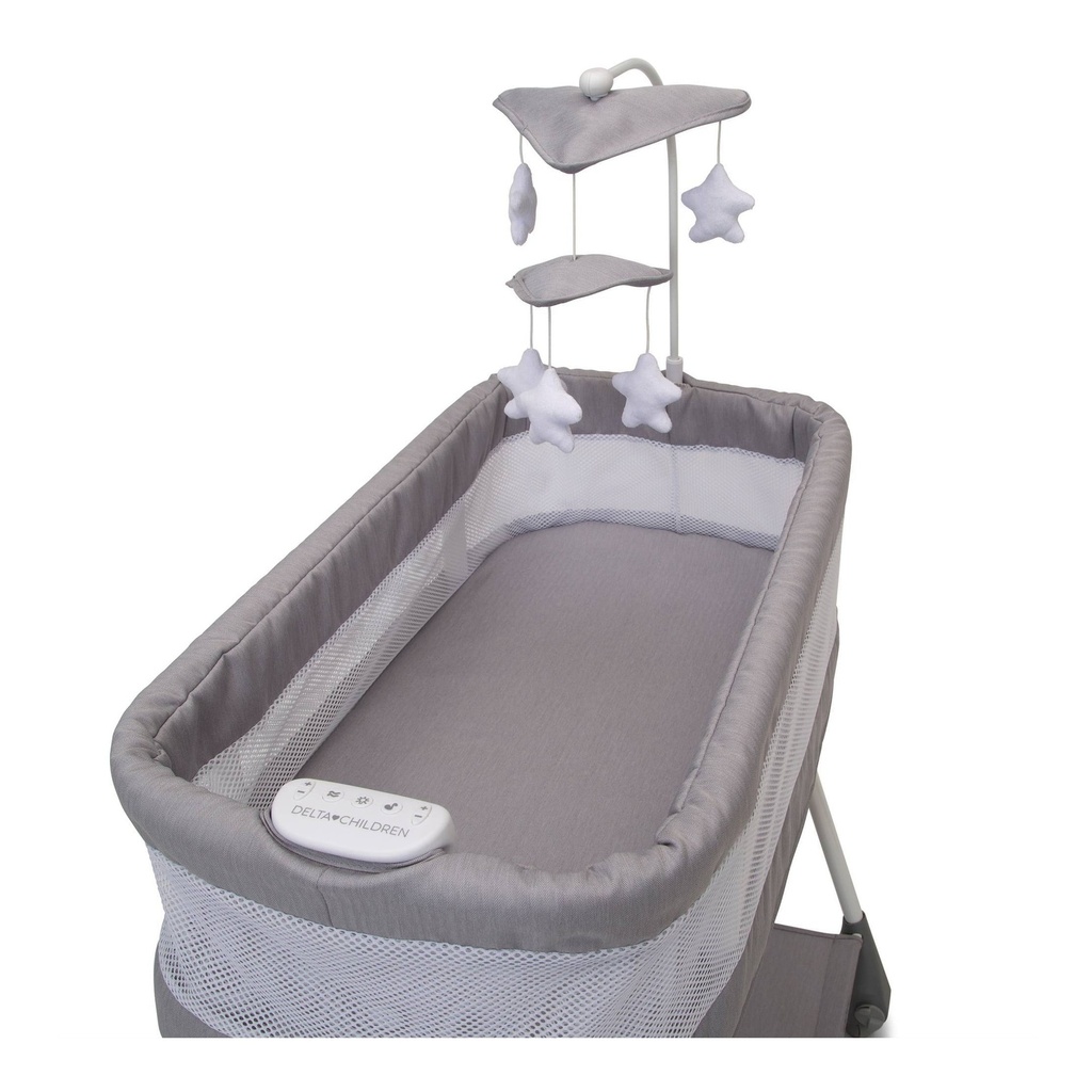 kids-shooting-star-rocking-bassinet-with-airflow-mesh-platinum-04-42512a36-2f93-48bd-965d-6501a47babc3.2c34cae466f8eb590d90cc845003bafa.jpg