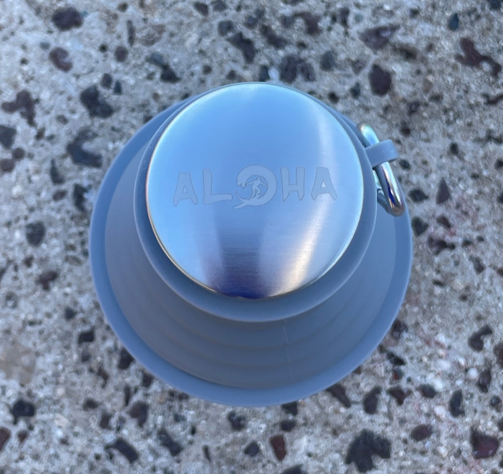 aloha-collapsible-water-bottle-23-oz-lightweight-reusable-bpa-free-silicone-foldable-water-bottles-for-travel-gym-camping-hiking-sports-portable-leak-proof-02-32835be5-df75-4d87-9693-7aac41fcc4f5.86fe6b10dea9b306163a0faef333d8a2.jpg