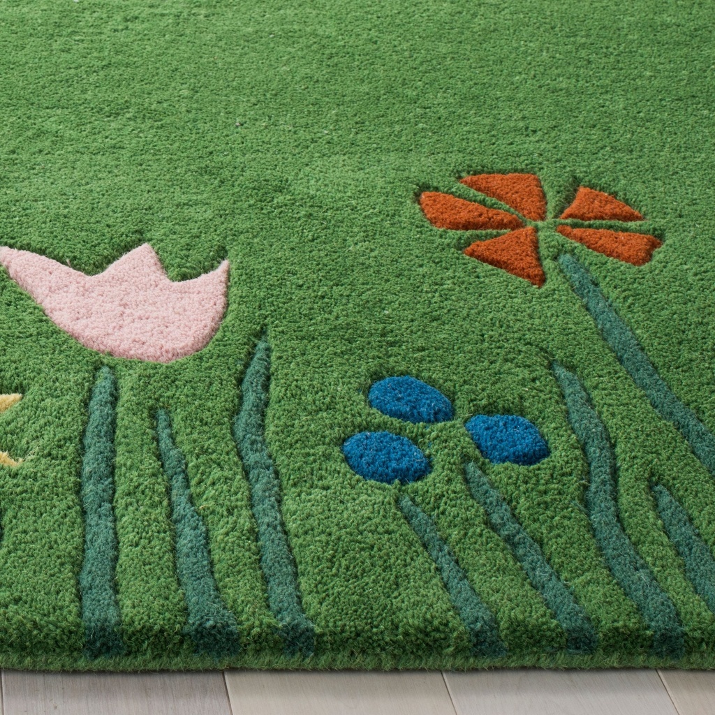 safavieh-kids-topher-play-grass-area-rug-green-multi-3-x-5-03-3ec25f84-9ade-41a8-8f8a-50eababe38a4_3.d12354b3a109fab2824682c5ac04cfdf.jpg
