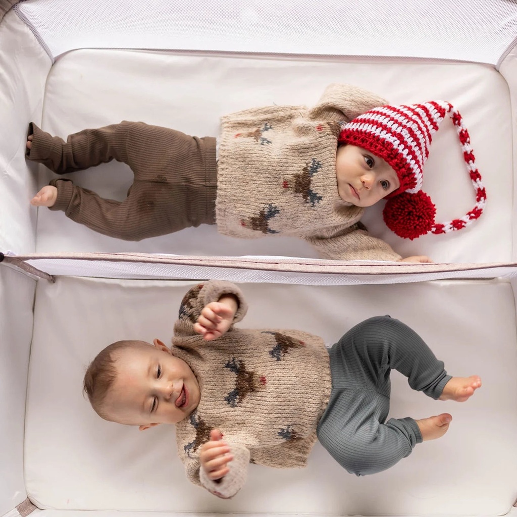 harppa-twin-bassinet-fot-infant-bedside-crib-for-2-babies-height-adjustable-unisex-gray-08-5c25ed95b2e4f11f32542cefa40f4c5d.jpg