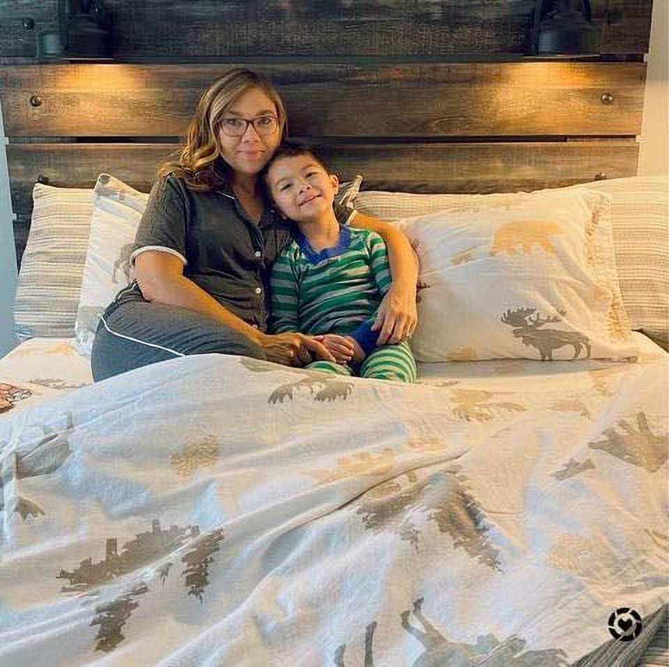 jumpoff-jo-queen-flannel-sheets-complete-set-includes-flat-sheet-fitted-bed-sheet-2-pillow-cases-warm-and-cozy-winter-sheets-woodland-06-29e9107ac314b0d82b825b518fcaf6a3.jpg
