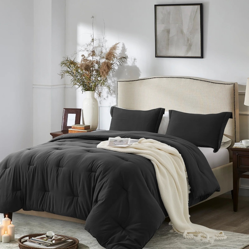 meritlife-dark-grey-lightweight-plain-bedding-comforters-sets-all-season-fluffy-bed-set-90x90in-comforter-2-pillowcases-queen-02-a59b0a0a93c5d3a09d1f463355ef8365.jpg