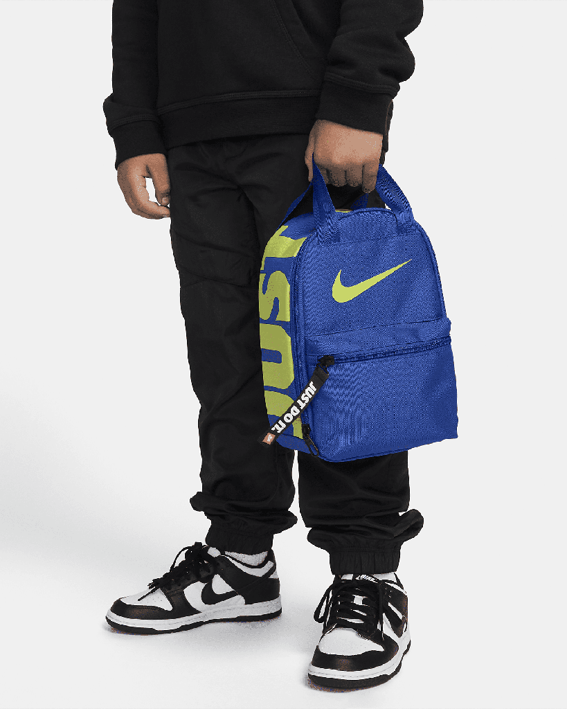 nike-just-do-it-pull-zip-lunch-pack-game-royal-volt-9a2937-u89-one-size-10-5-x-7-x-6-06-99ac72b7-54c3-48ca-8afe-a6ec67a24686.fcef2d0ede914457258d9b1d585b5f31.png
