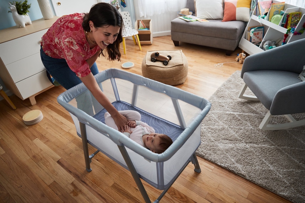 cosco-kids-sleepaway-baby-bassinet-organic-waves-infant-02-f4b07153-f4a5-43a4-9dcc-bbb0fd40bd77.647177cb685e931dfb44ab41af2590b0.jpg