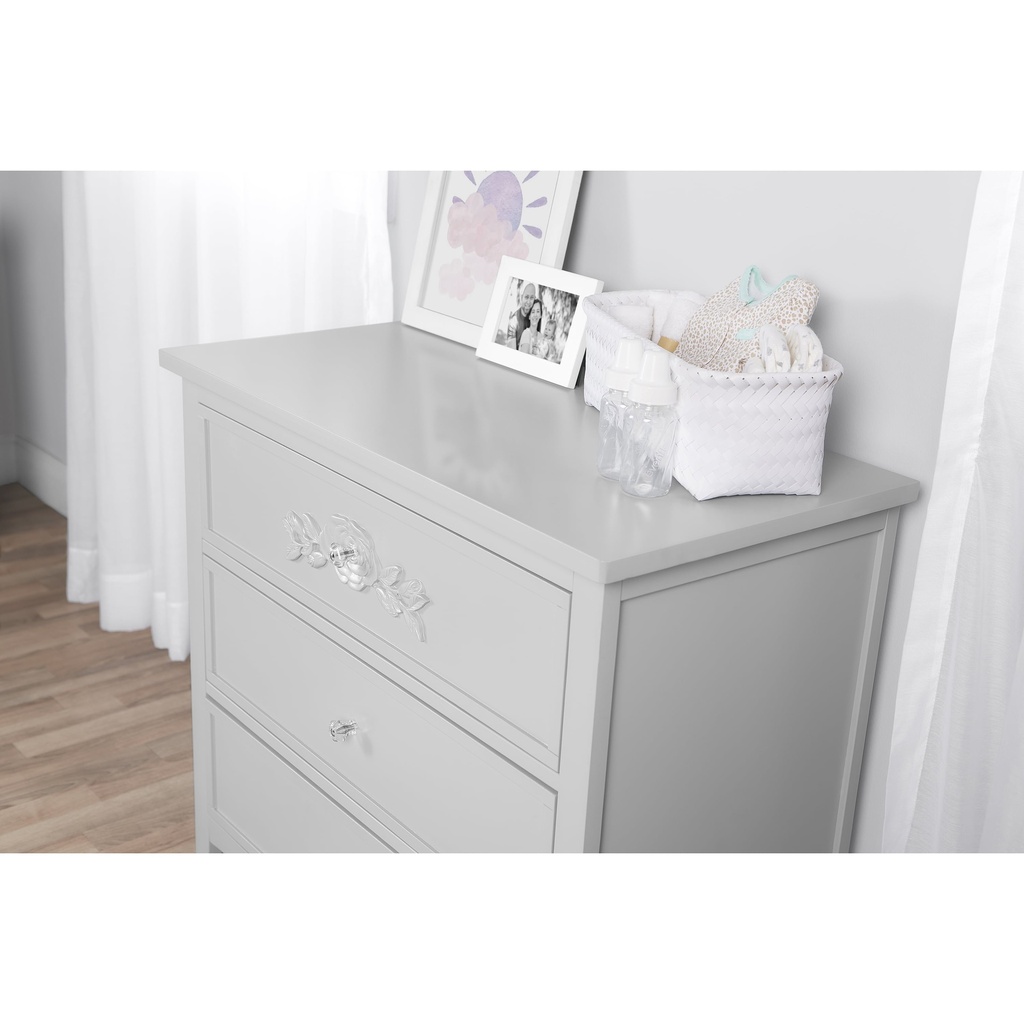 dream-on-me-tiana-3-drawer-dresser-in-silver-shimmer-easy-to-assemble-durable-pinewood-04-541cf8a6-b158-45eb-9b6c-ed37a68fe19d.15511b1394c576551f28482d049fdbe8.jpg