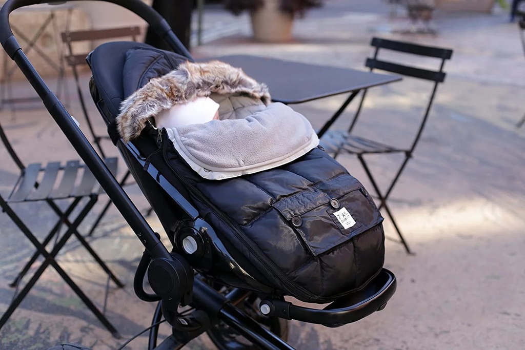 7a-m-enfant-le-sac-igloo-footmuff-converts-into-a-single-panel-stroller-and-car-seat-cover-black-medium-02-717f37f52d9dc1cc69636ad4bfe4d963.jpg