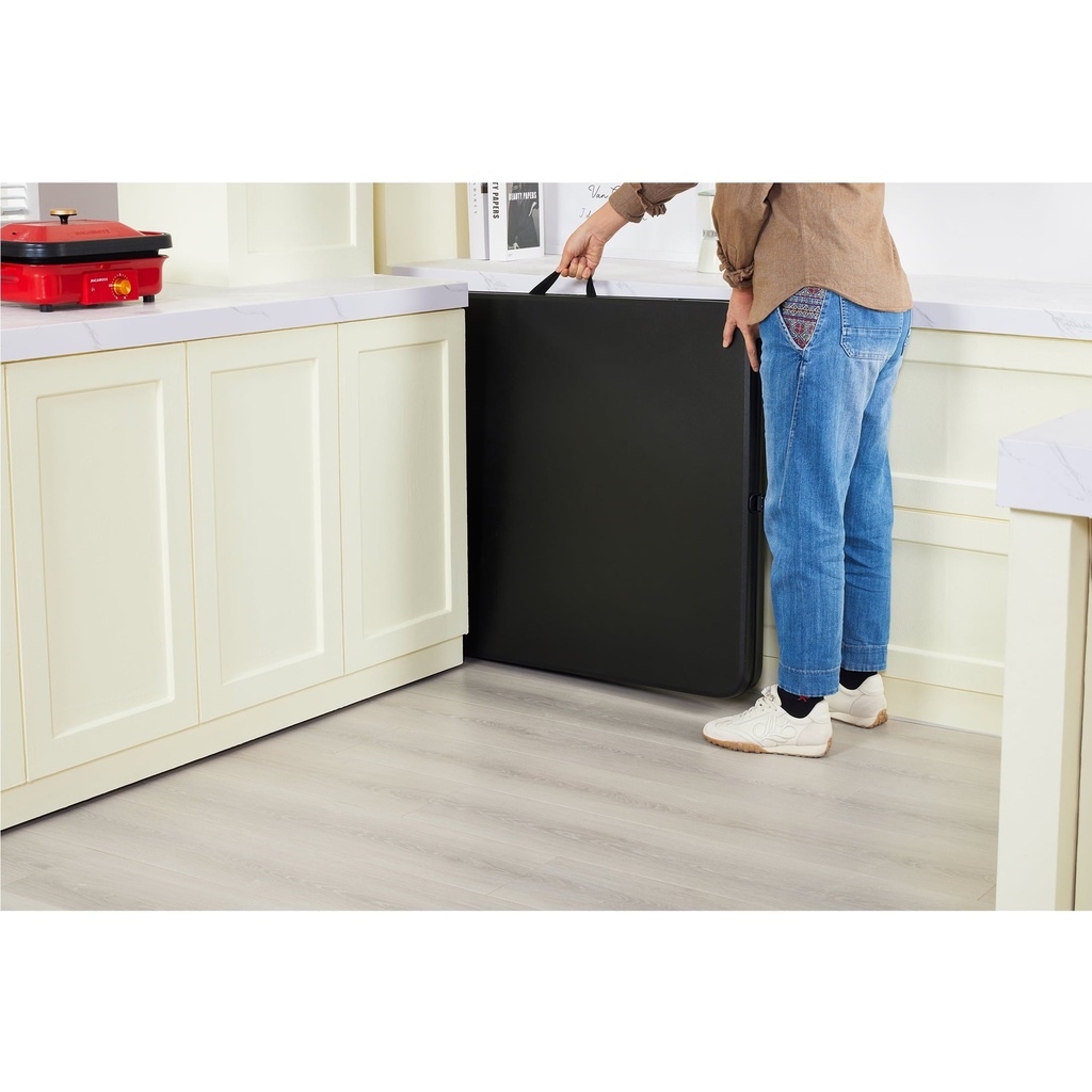 mainstays-6-foot-bi-fold-plastic-folding-table-black-08-a64532b5-373e-44ee-aee0-aa3c36b061cc.3c5518b1970e51e89a195614969e16c1.jpg