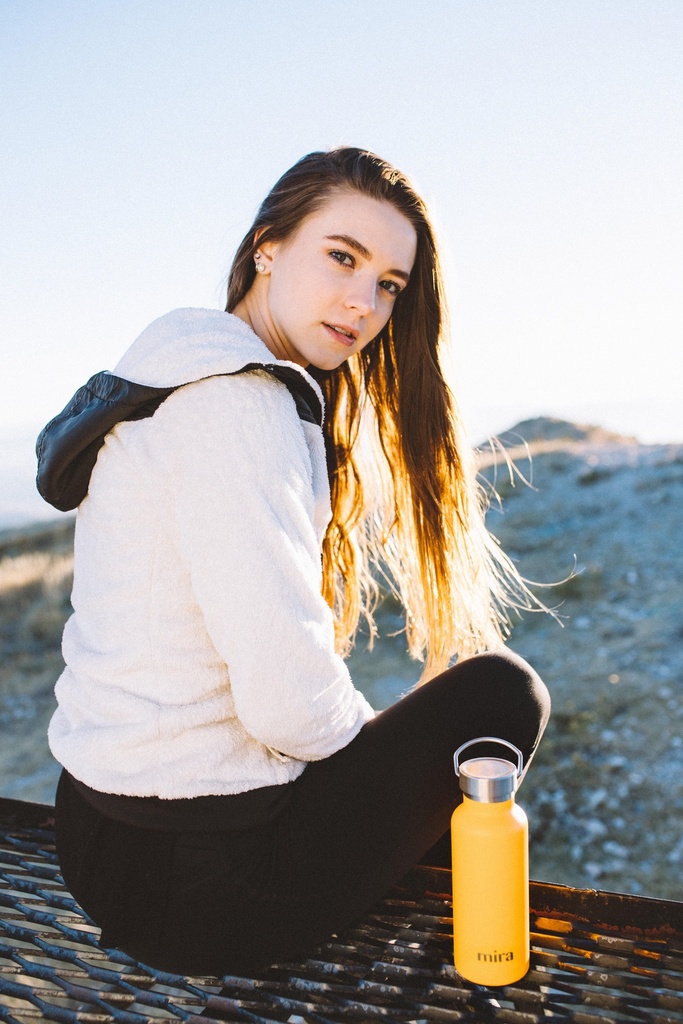 mira-25oz-alpine-stainless-steel-vacuum-insulated-water-bottle-with-2-lids-durable-thermos-jasmine-05-6ca1328b-10d2-49c6-894c-ecc54fa7f074.2925d1e0f795b1538c700278c4cdbb92.jpg