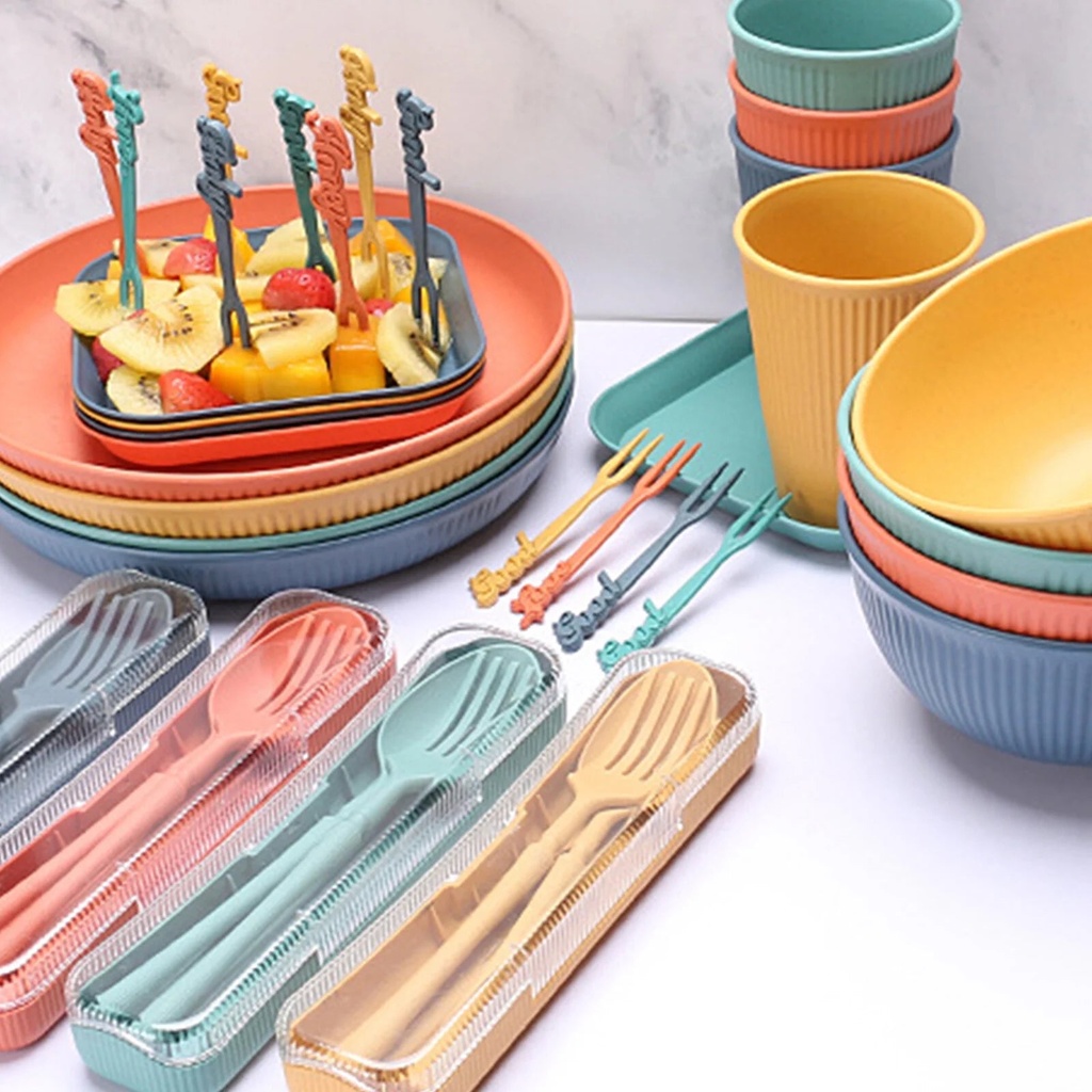 ohhgo-48pcs-wheat-straw-dinnerware-sets-reusable-unbreakable-dinnerware-set-with-large-wheat-straw-plates-cups-mugs-forks-spoons-knives-more-04-a742af28b32d5bce046bb81f6eabdb45.jpg