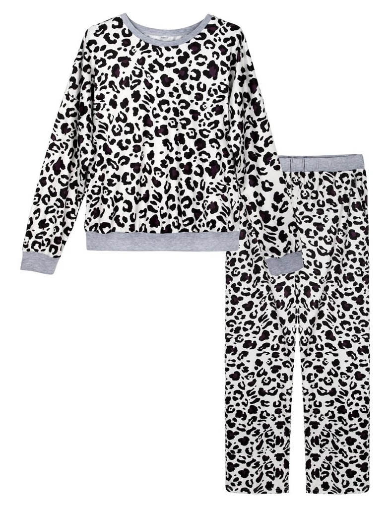 womens-plus-size-pj-set-2-piece-long-sleeve-pajamas-tops-with-long-sleep-pants-soft-pjs-lounge-sets-with-pockets-02-eec801d31e3da513c00beda943a33421.jpg