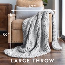 comfort-canopy-throw-blanket-gray-chunky-soft-acrylic-hand-knit-02-71ad42d2-27ed-4f7f-89b6-2b8b499453a7.83c3144957bb851be025c364b85fdd2b.jpg