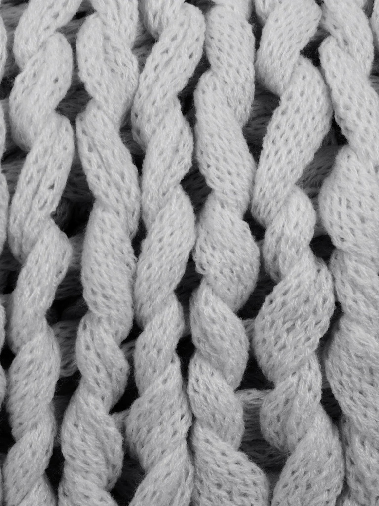 comfort-canopy-throw-blanket-gray-chunky-soft-acrylic-hand-knit-06-d830bceeecc48ed40fe634c35829da35.jpg