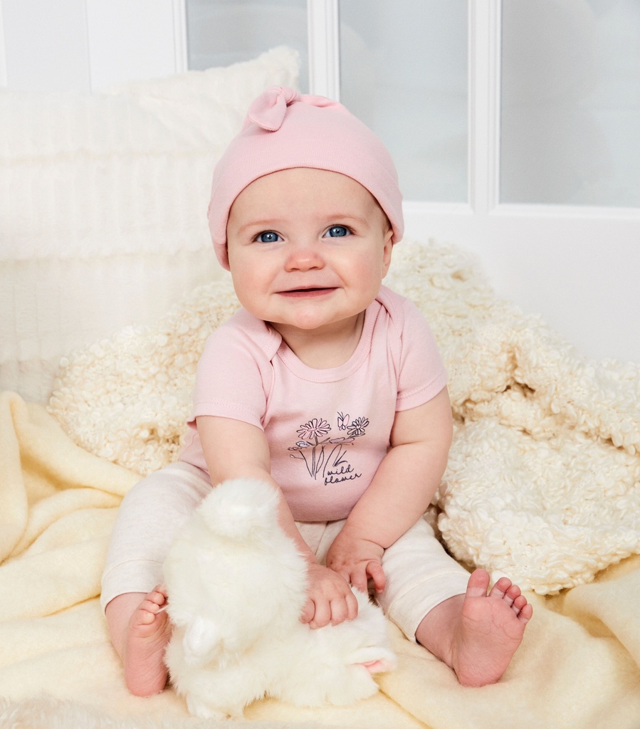garanimals-newborn-baby-girl-layette-shower-gift-set-20-piece-newborn-6-9-months-02-600014d7-8450-4c6d-854a-6d203e28d868.6f41b045d5888a468977b62e23fad466.jpg