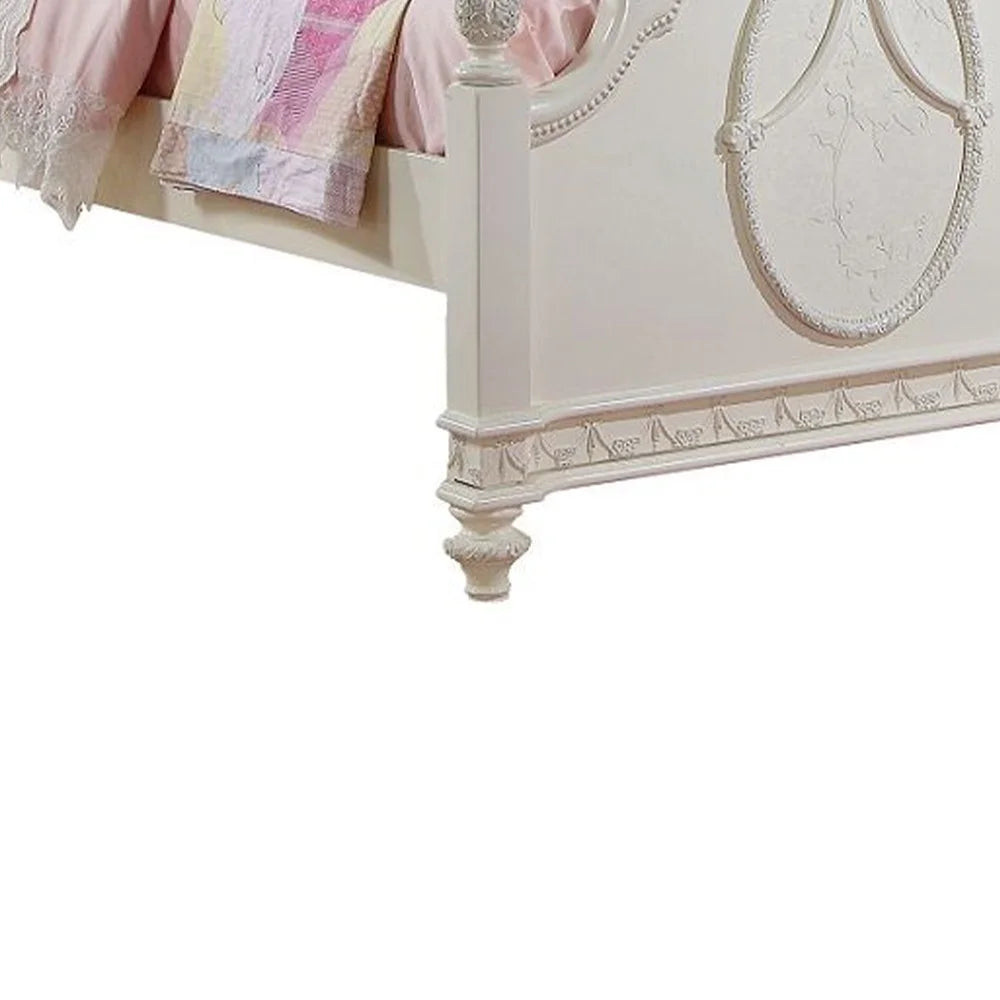 acme-dorothy-transitional-wood-full-poster-bed-in-ivory-finish-06-1f66dfc9fb6b8cf4595a136e647b702b.jpg