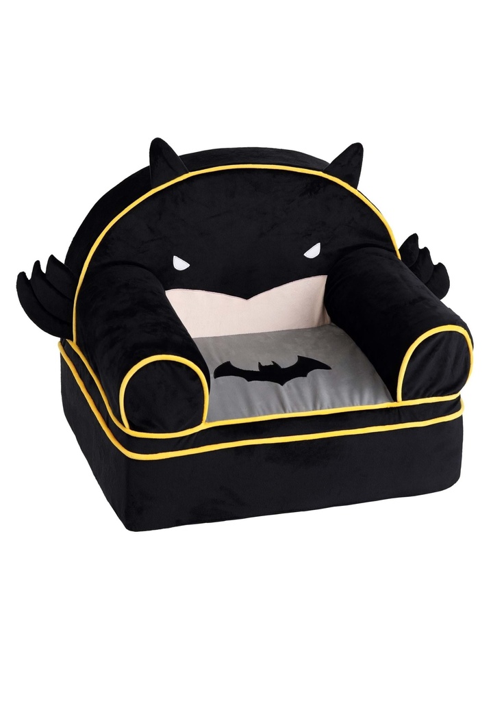 kids-batman-chair-05-91bb7c1d-b292-45c3-be51-276a29032f1c.524ed885ffd30cd923f83c6a820b6d7c.jpg