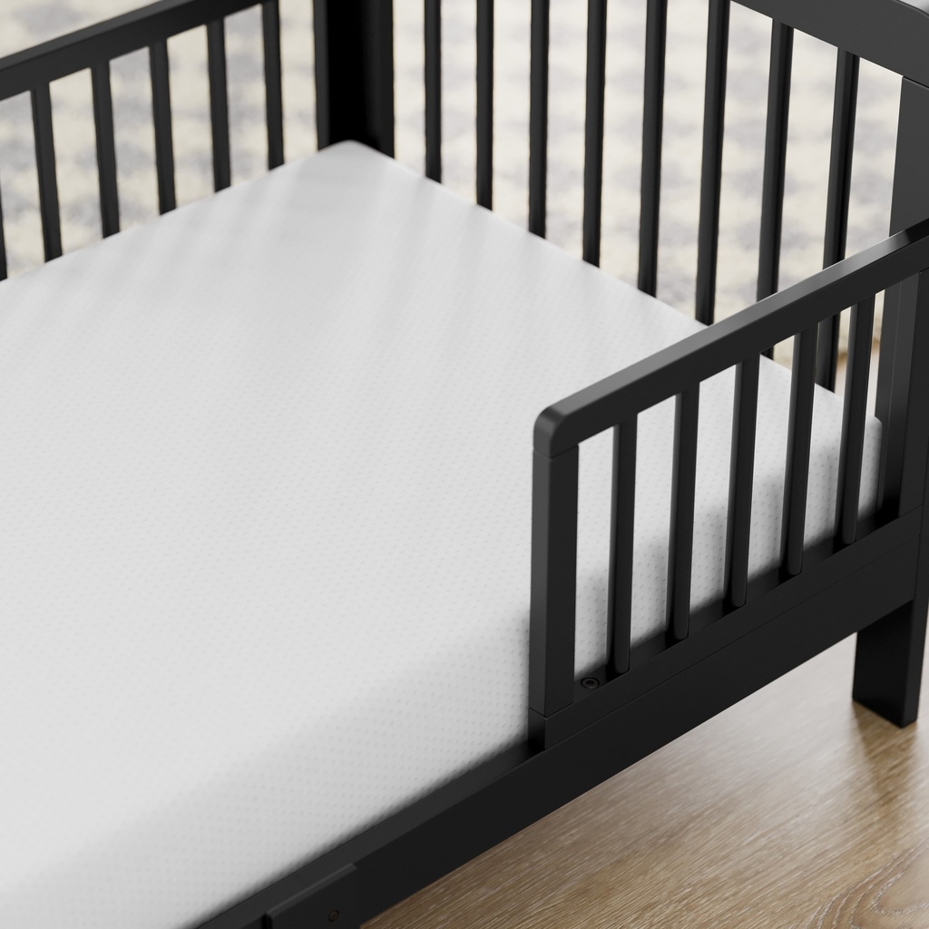 storkcraft-pasadena-toddler-bed-black-04-0057b8b6-1d70-41b2-bc7f-1d7a43c81e5e.74d0b606b5c466e68085908aa7de4ad3.jpg