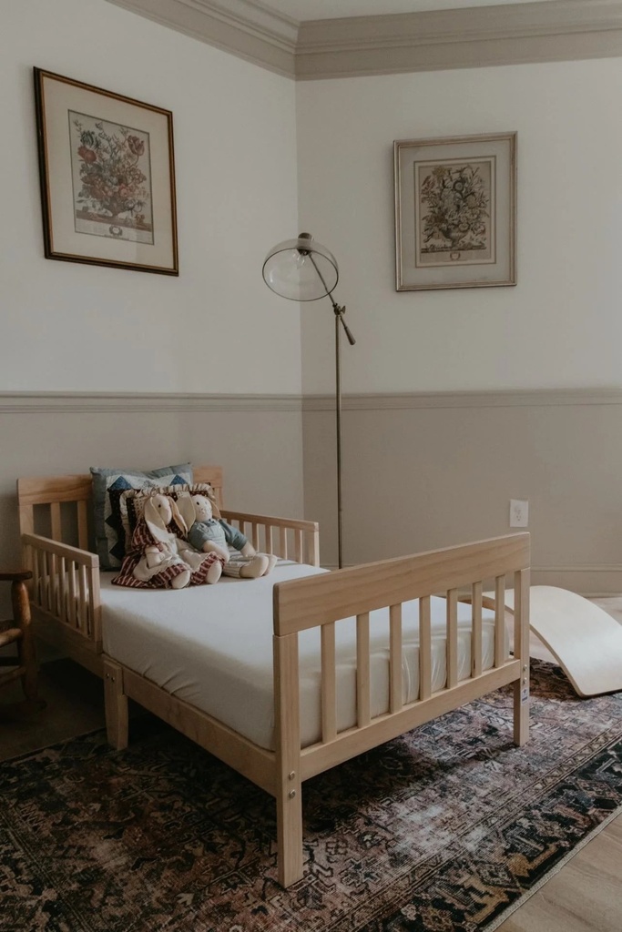 dream-on-me-finn-toddler-bed-vintage-white-oak-greenguard-gold-certified-11-2c669d17f5a45d85356d3fdc0d14fab6.jpg