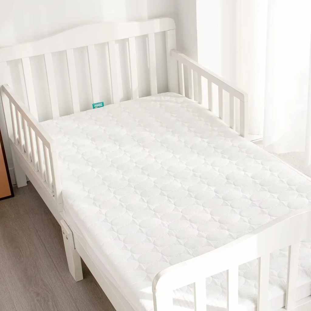 biloban-toddler-waterproof-crib-mattress-pad-cover52-x-28-baby-bed-mattress-protector-06-77bfc294156e6747923f01b97d7b9657.jpg