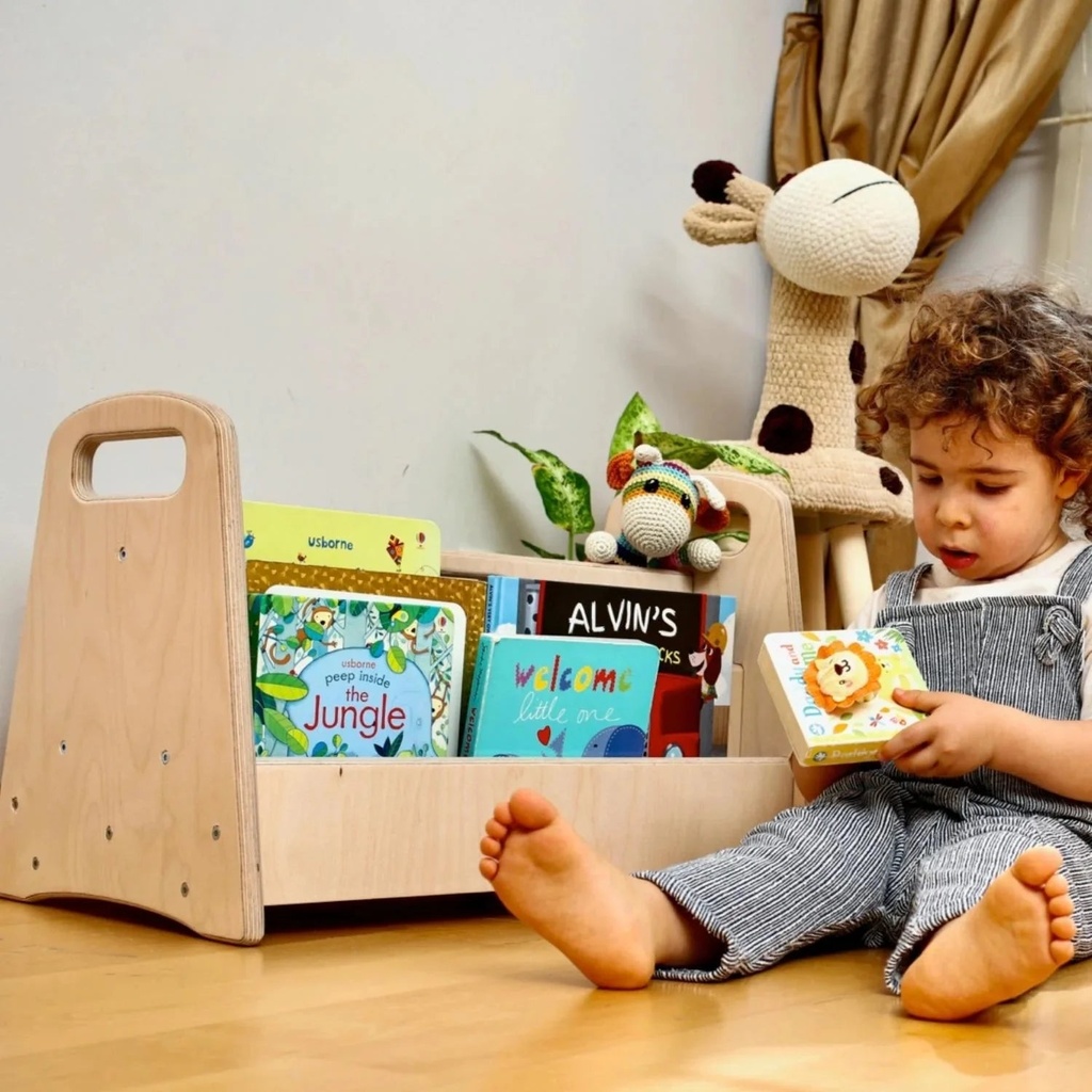 portable-wooden-bookshelf-for-children-medium-size-05-b61696320ed3d737c5b1a2f6c34657dc.jpg