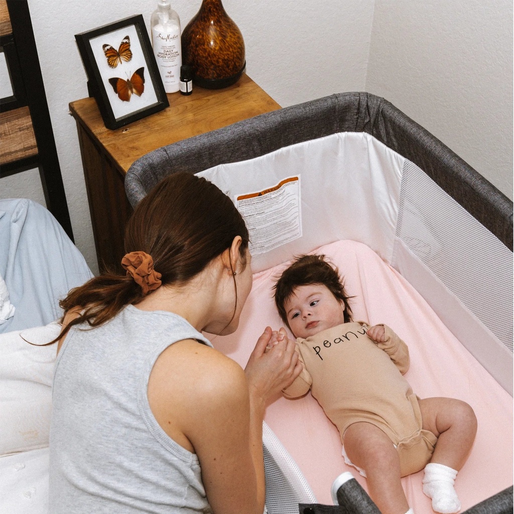 harppa-3-in-1-baby-bassinet-bedside-sleeper-height-adjustable-easy-folding-gray-02-e887c99aa969fae2a05aeb9351658bd8.jpg