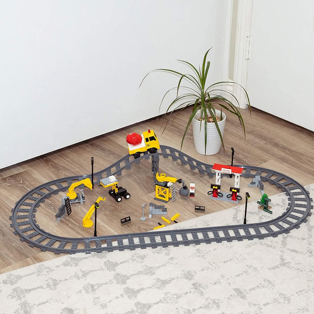 funlittletoy-city-building-blocks-with-construction-trucks-train-tracks-party-favors-for-kids-educational-stem-toys-birthday-gifts-for-boys-and-girls-02-FunLittleToy_City_Bu_8f8da07a232c852f9c329e38d98ff74a.jpg