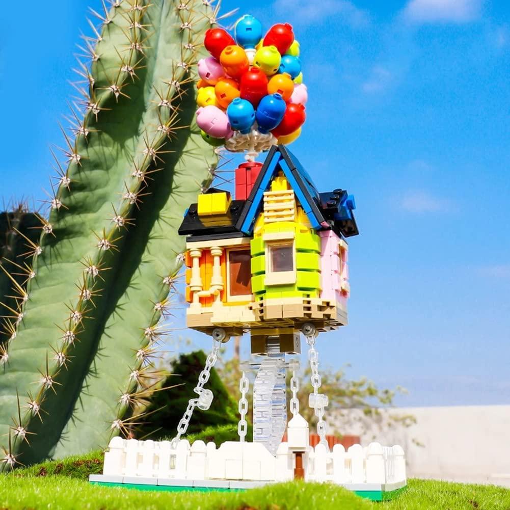 balloon-house-building-kit-for-kids-creative-building-block-set-635-pcs-toys-for-christmas-and-birthday-gifts-tensegrity-sculptures-building-05-Balloon_House_Buildi_ceb0a2cb282c7f7db5d9aa821346973c.jpg