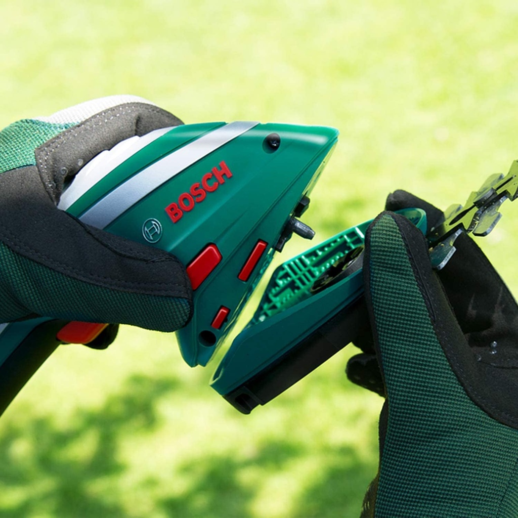 bosch-cordless-shrub-shear-isio-3-integrated-lithium-ion-battery-3-6-volt-shrub-blade-included-in-soft-case-03-439c46c5daa1675a030a93a15f985d12.jpg